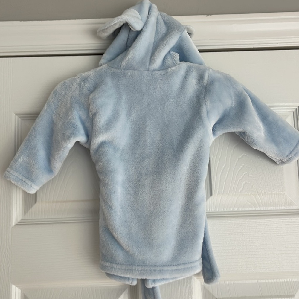 Baby Elephant Robe - Picture 3 of 4